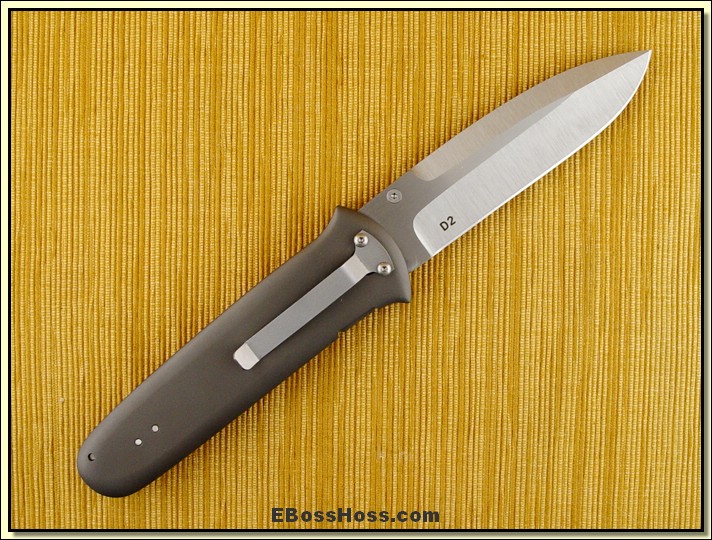 Bob Dozier Folder (New Model)