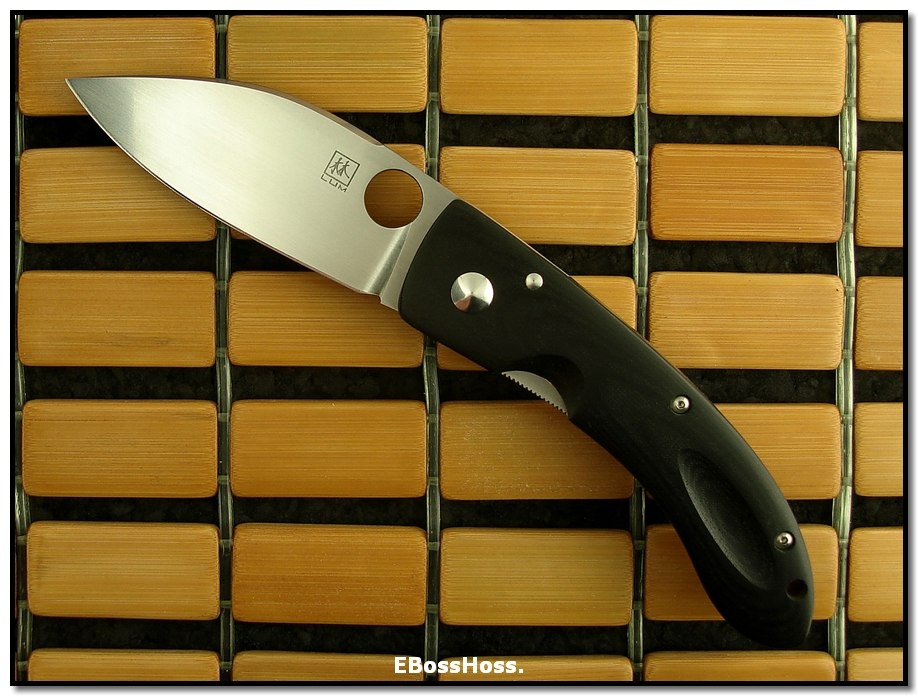 Bob Lum Small Chinese Folder