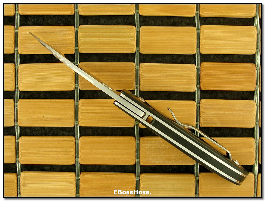 Bob Lum Small Chinese Folder