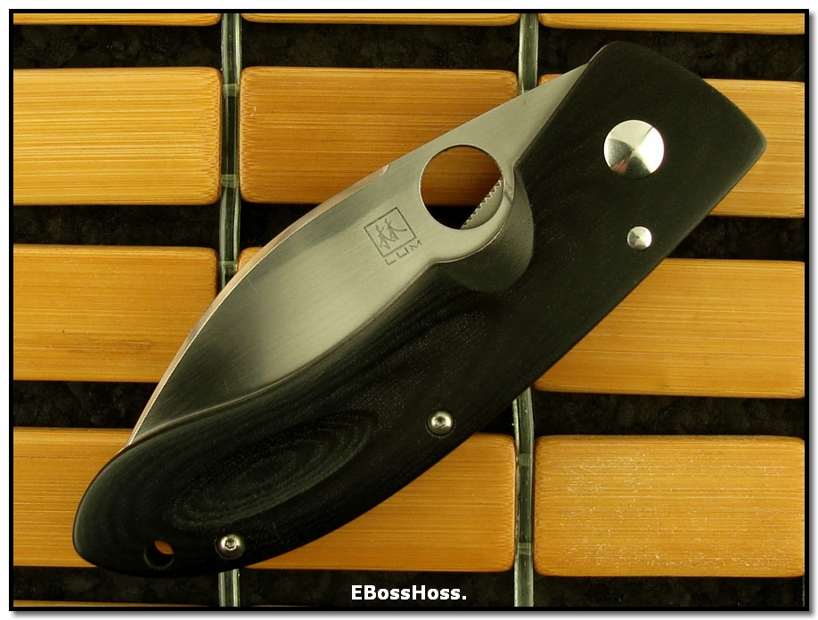 Bob Lum Small Chinese Folder