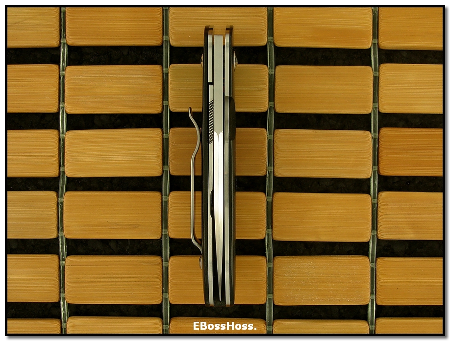 Bob Lum Small Chinese Folder