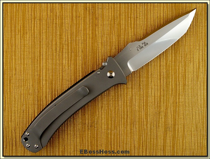 Bob Lum Tanto II w/LAWKS
