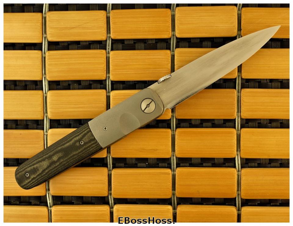 Ernest Emerson Halfmoon Viper 1