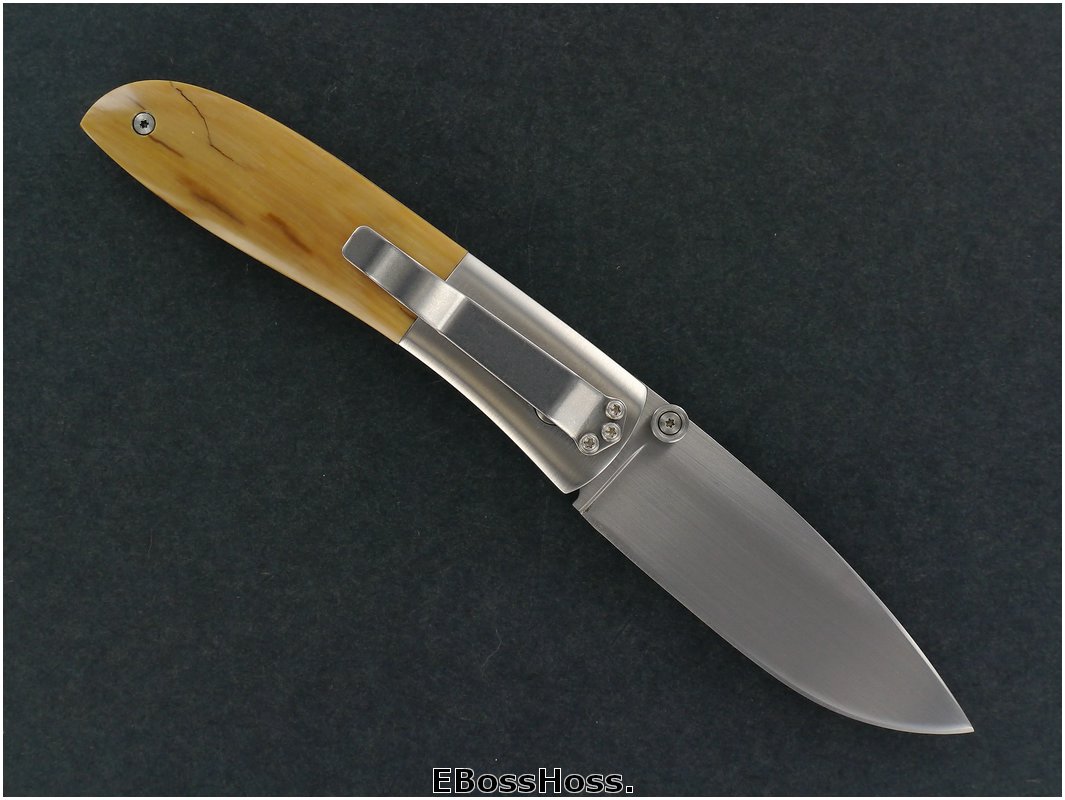 Kit Carson Deluxe Model 4