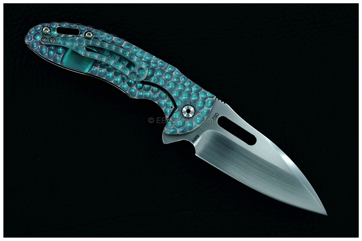 Korth Cutlery Skull Carved Sentry Flipper