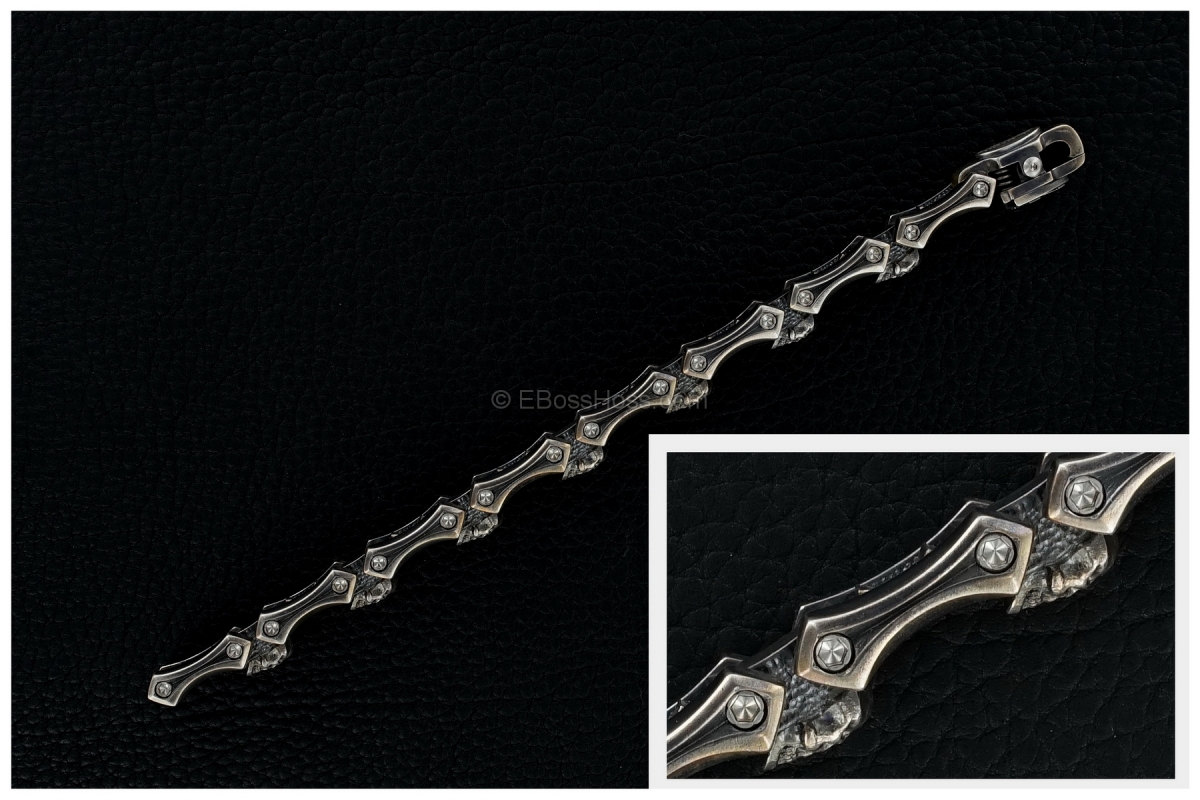 Steel Flame Flat Axe Darkness Spike Bracelet