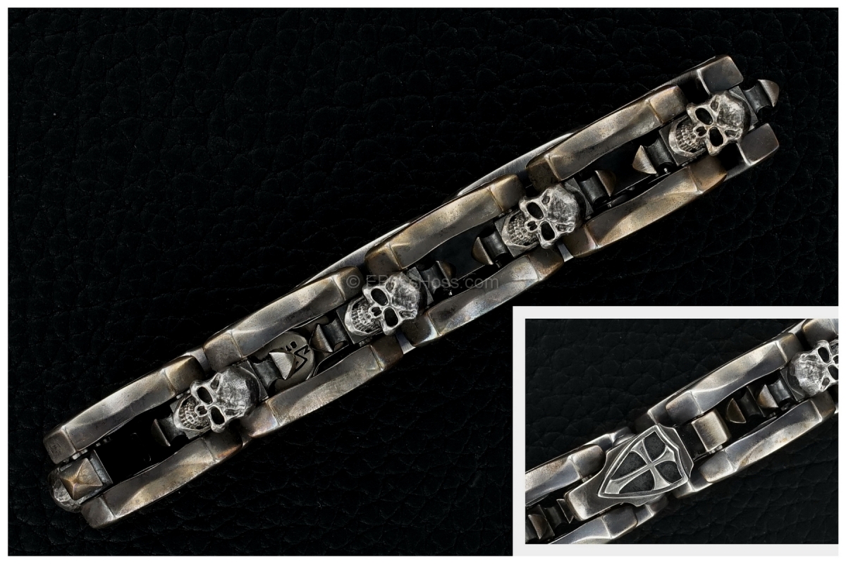 Steel Flame Flat Axe Darkness Spike Bracelet