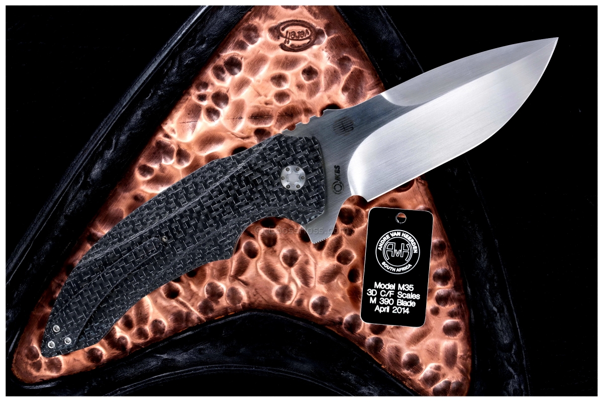 Andre van Heerden / Tashi Bharucha Custom M35 Righteous Collab Flipper