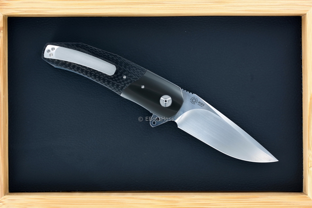 A2 Knives (by Andre Thorburn & Andre Van Heerden) Deluxe A3 Flipper