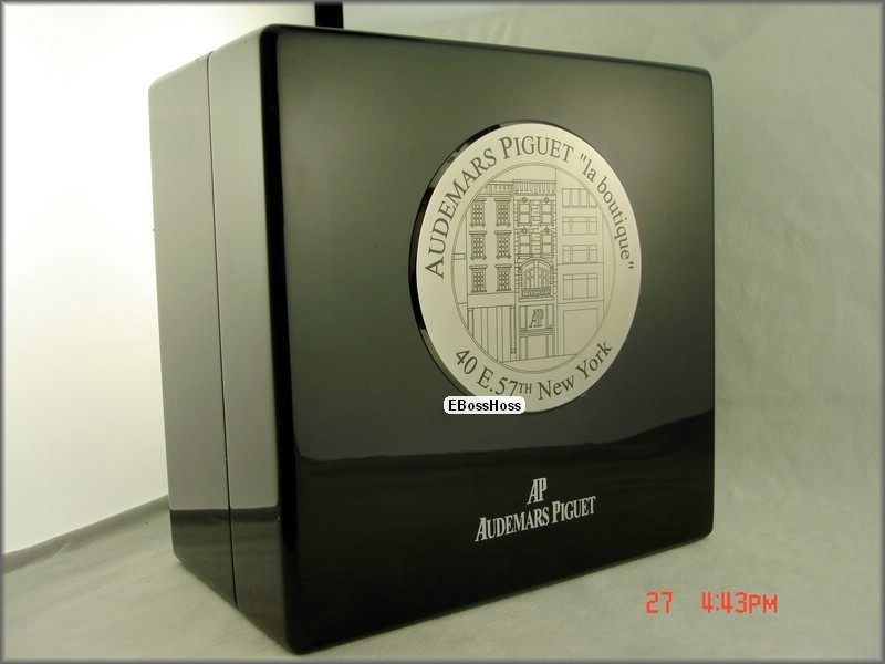 AP Royal Oak La Boutique PVD