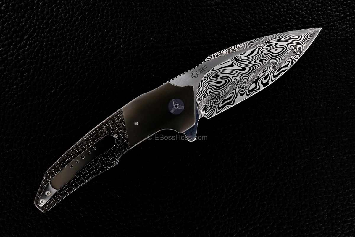 A2 Knives (Andre Thorburn & Andre van Heerden) & Tashi Bharucha Custom A6 Premium Flipper Collaboration
