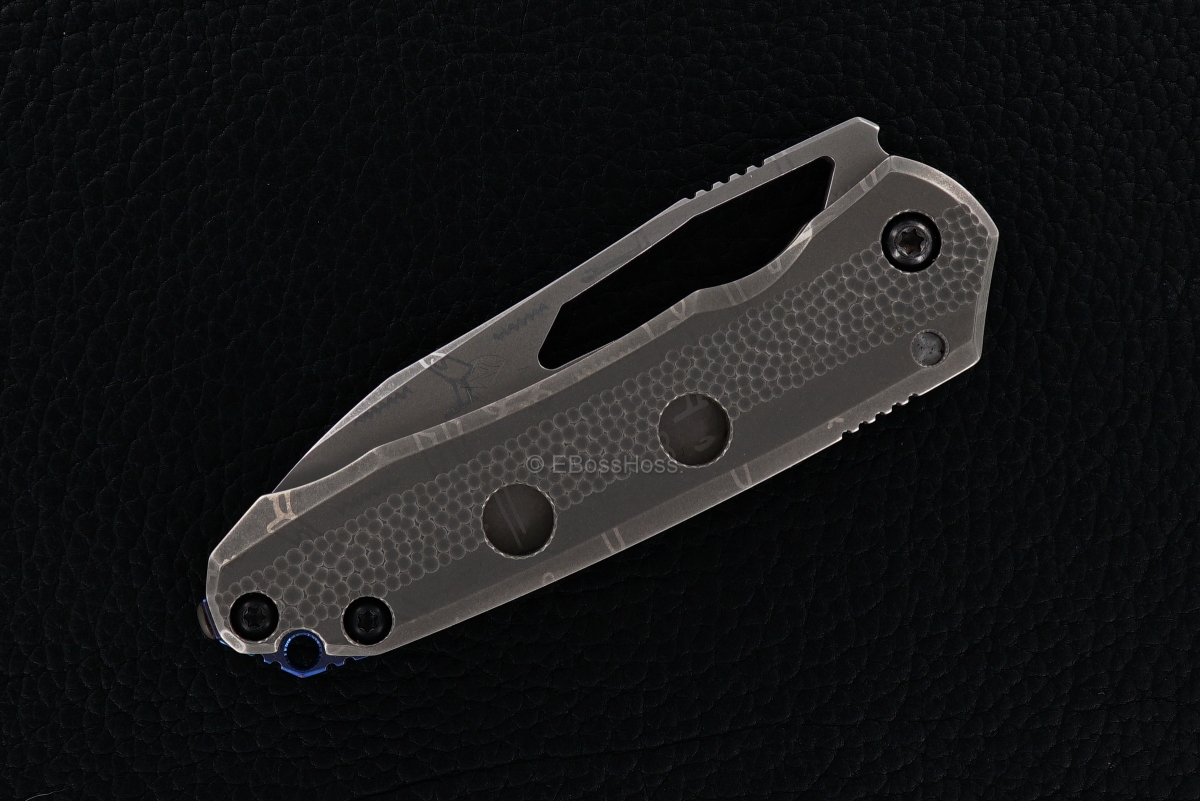 Deryk Munroe Custom Ghost Legion Framelock Folder