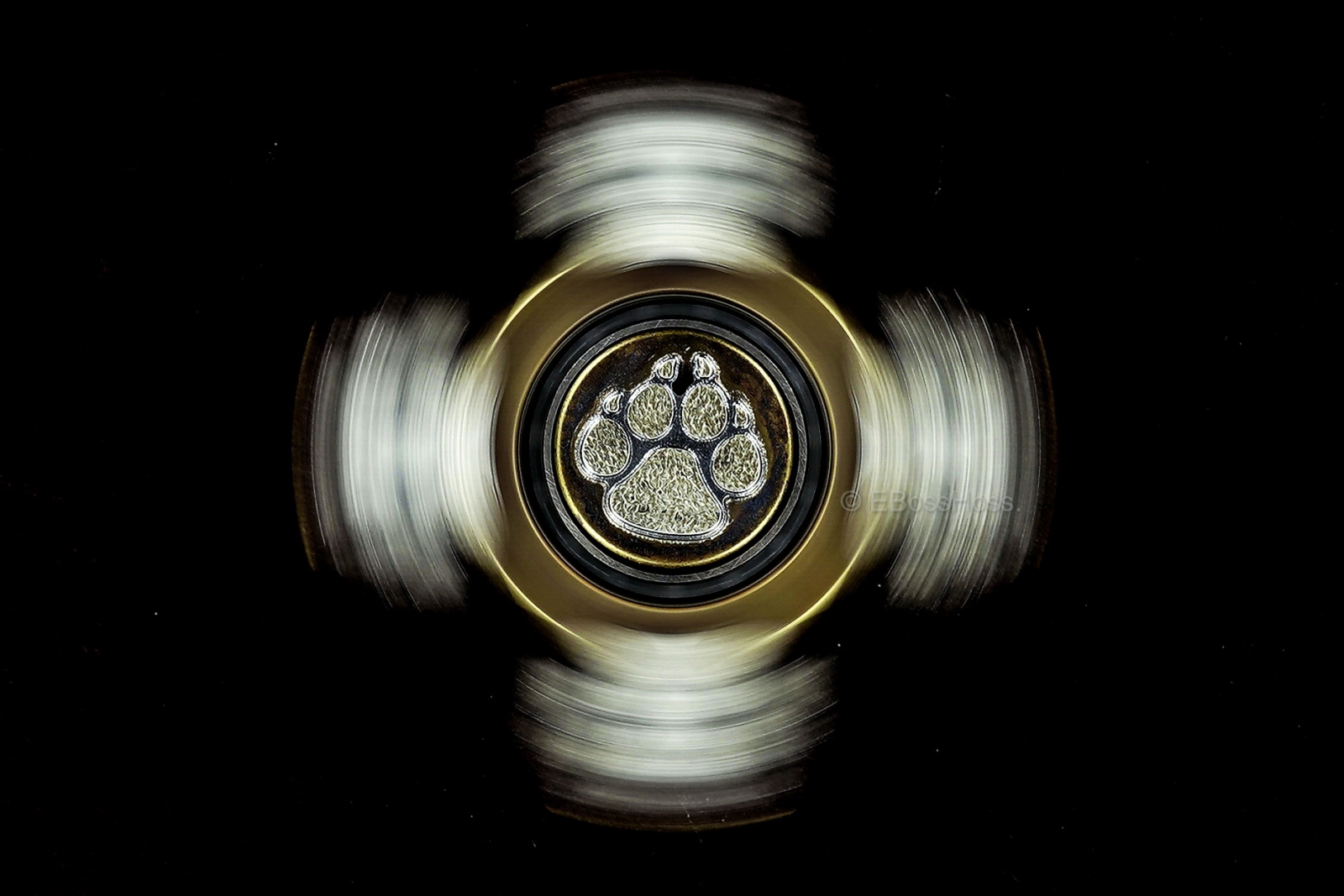 Steel Flame 3-D Hand Stippled Sterling-Silver Large Dog Paw Ring Spin KillBoX