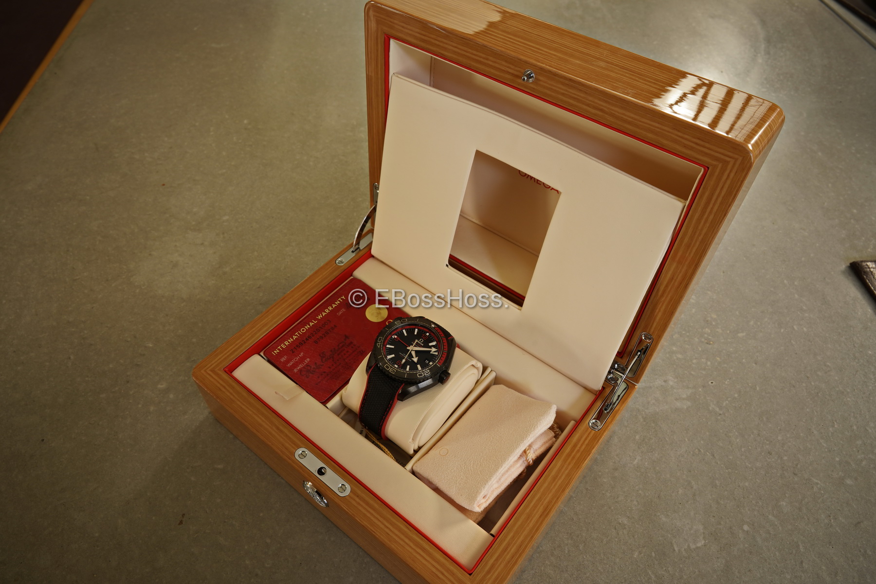 Omega Seamaster Planet Ocean Deep Black GMT