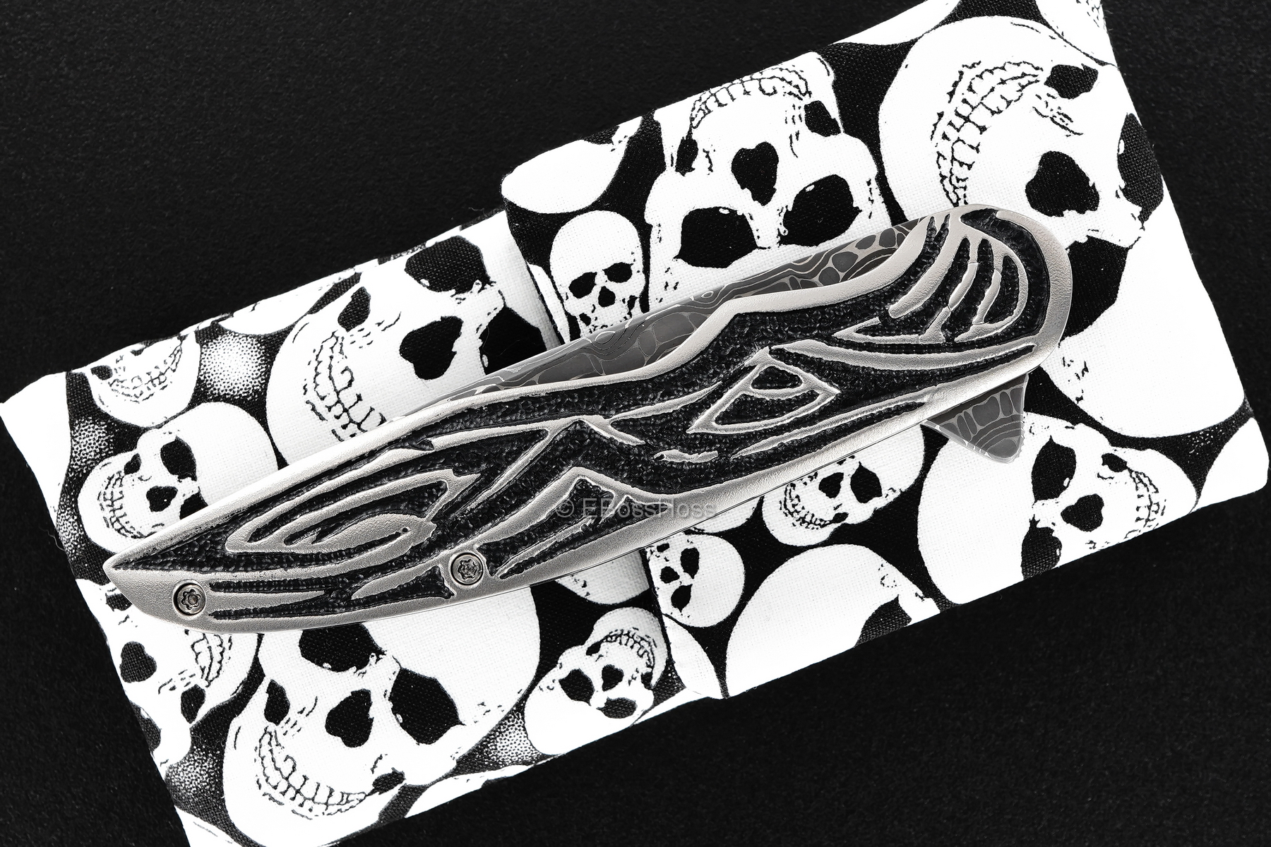 Pat Hammond Custom Tribal-engraved Framelock Flipper