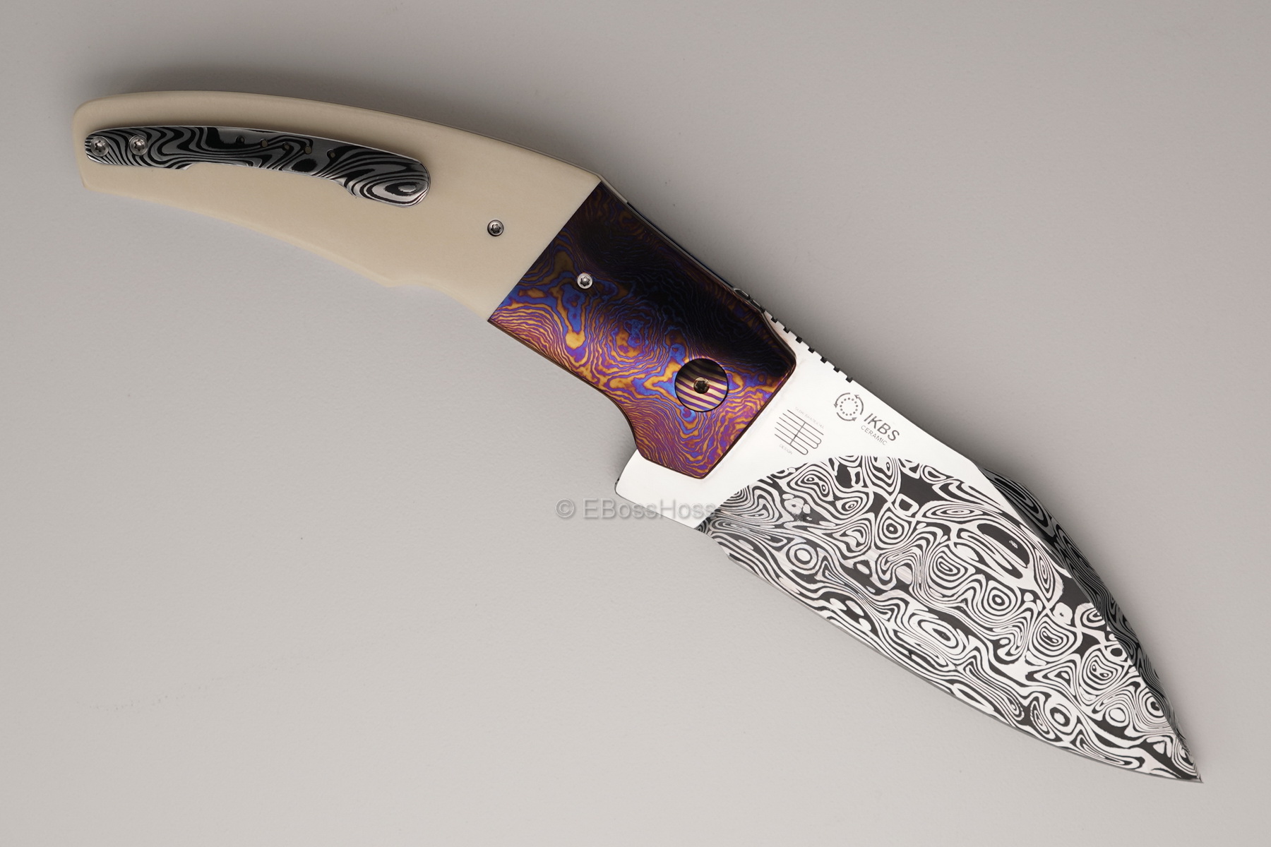 A2 Knives, Bharucha, Thorburn, van Heerden Custom A8 Premium Flipper