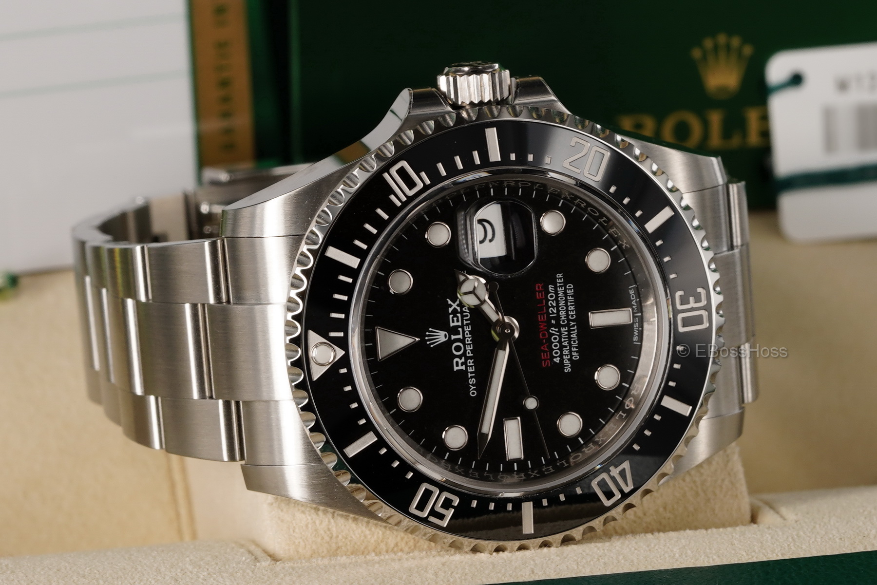  Rolex 43mm Red Reference SEA-DWELLER -126600