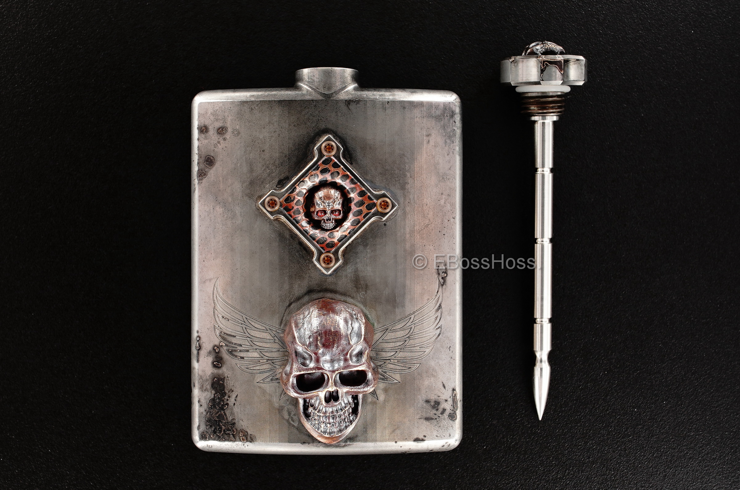 Steel Flame Custom Deluxe Sledge Flask with Dip Stick