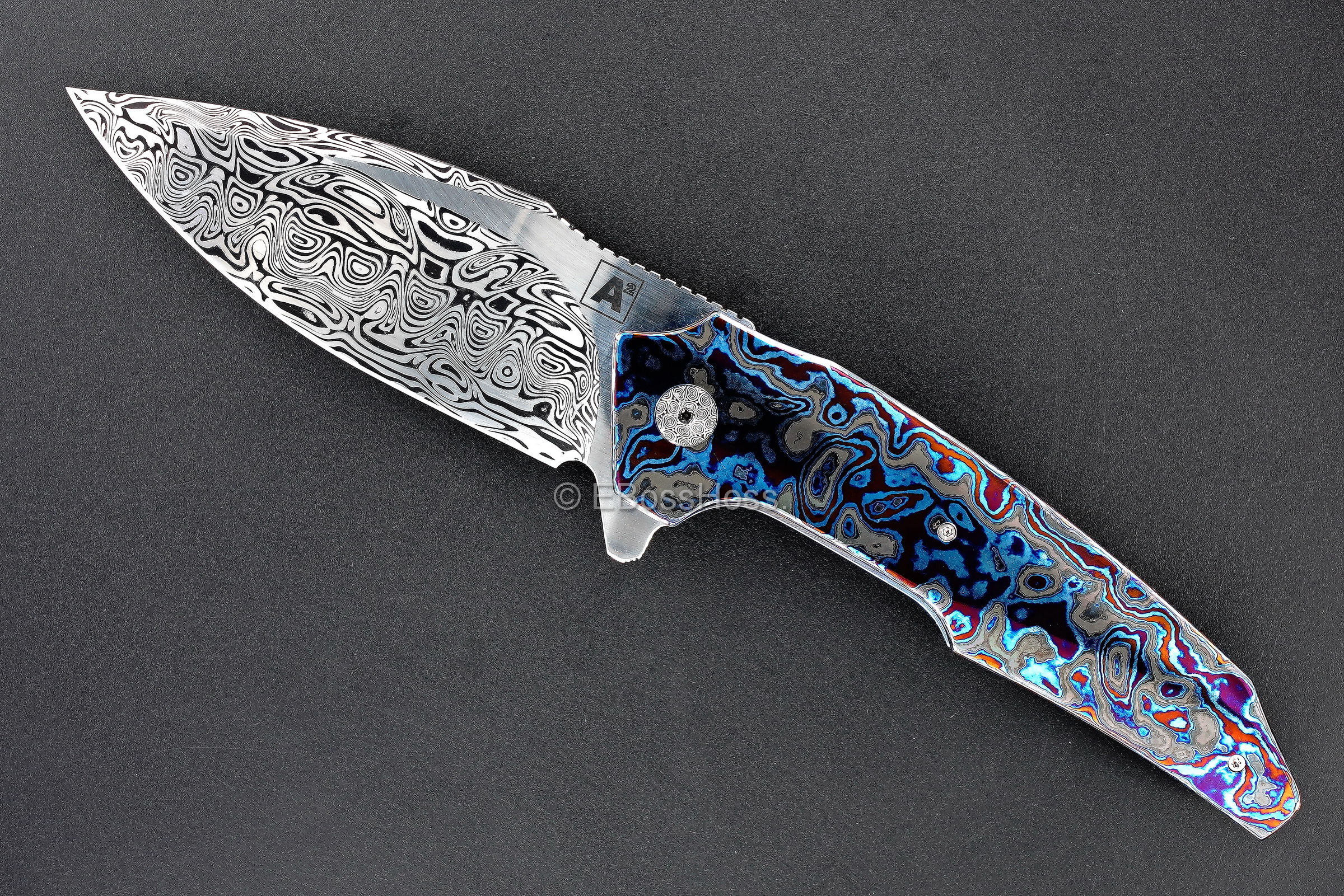 A2 Knives, Bharucha, Thorburn, van Heerden Custom A6 Very Premium Flipper