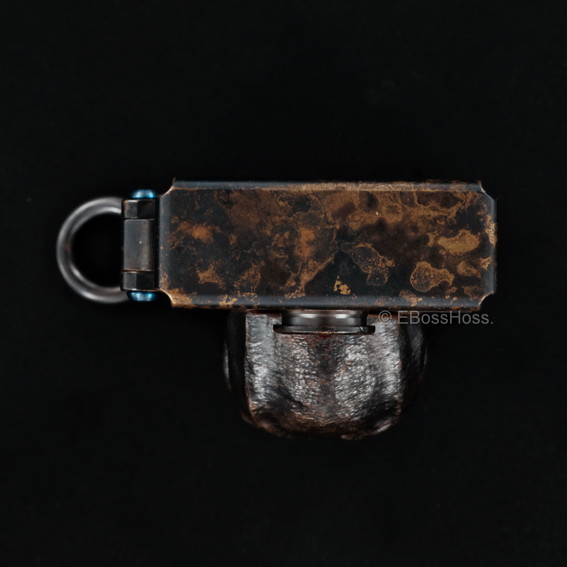Custom 3D Sledge Lighter - ONE - with XXL Darkness Skull & Vigilant 45 Casing -- by Derrick Obatake