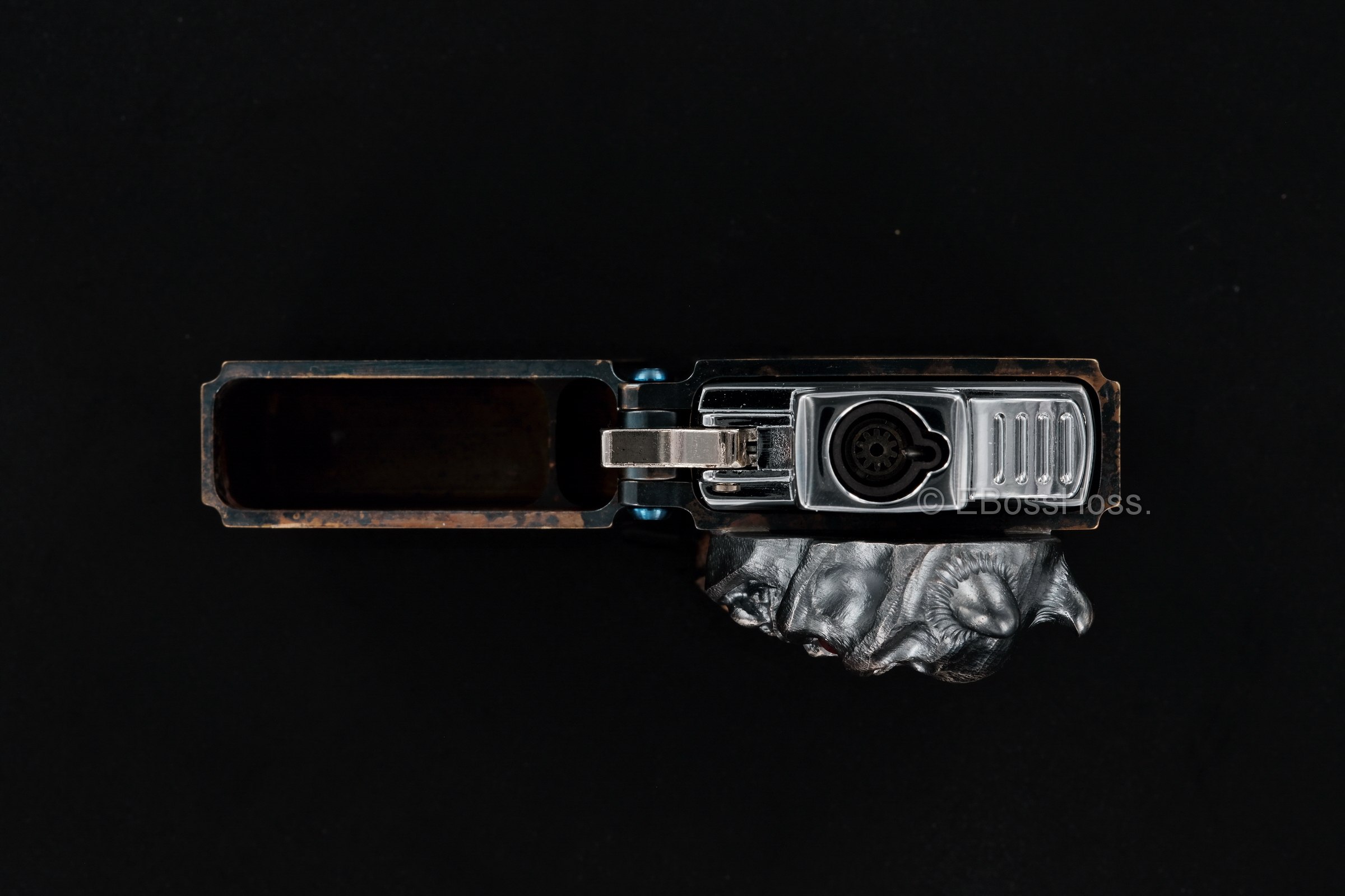 Steel Flame -ONE- Custom Sledge Lighter - with XL Haynna Vigilant Skulls -- by Derrick Obatake