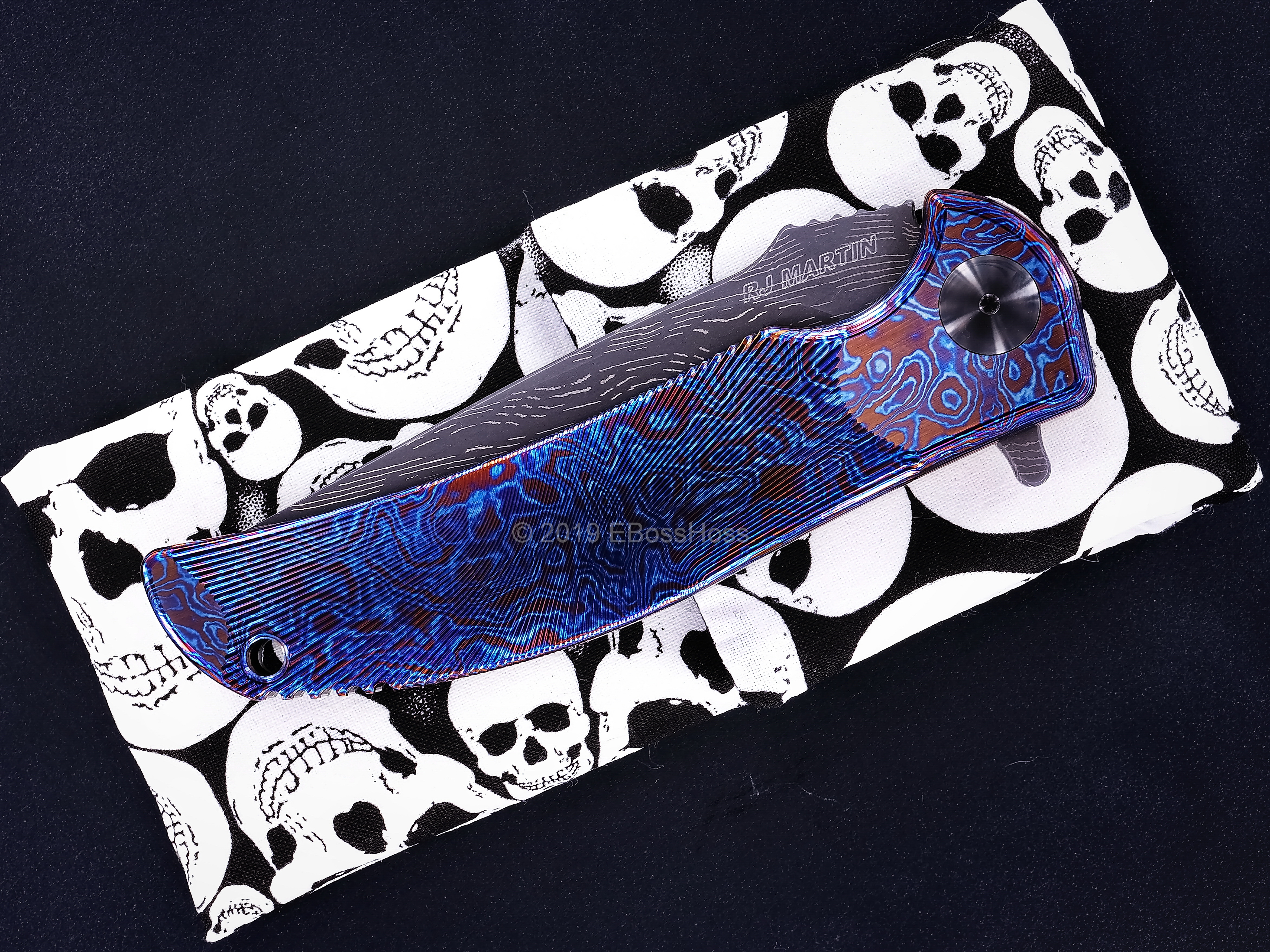 RJ Martin Custom Very Deluxe Q36-SS Framelock Flipper