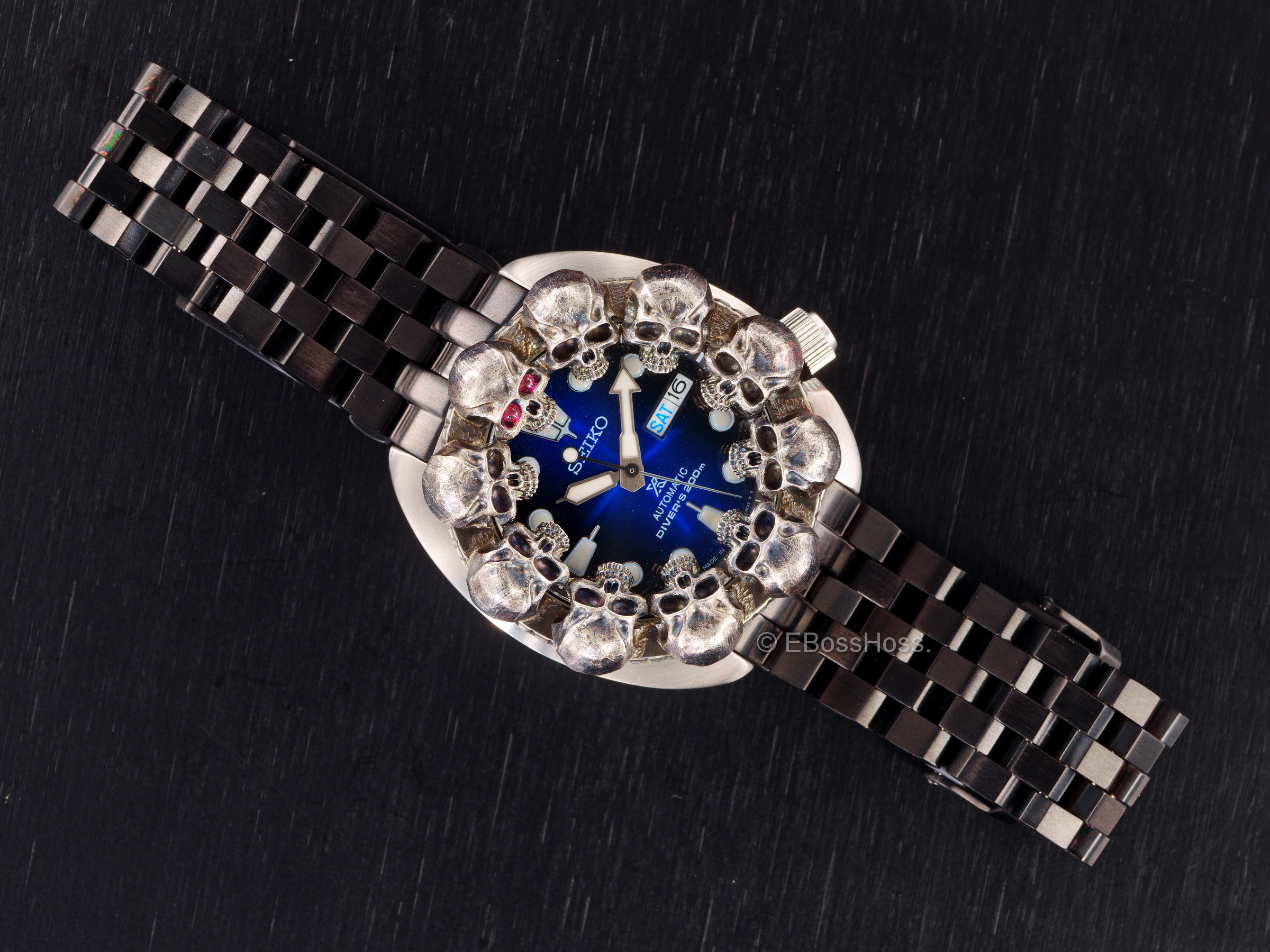 Steel Flame Custom Skulls Vigilant ONE Seiko Prospex Automatic Divers 200m 4R36-04Y0 - by Derrick Obatake