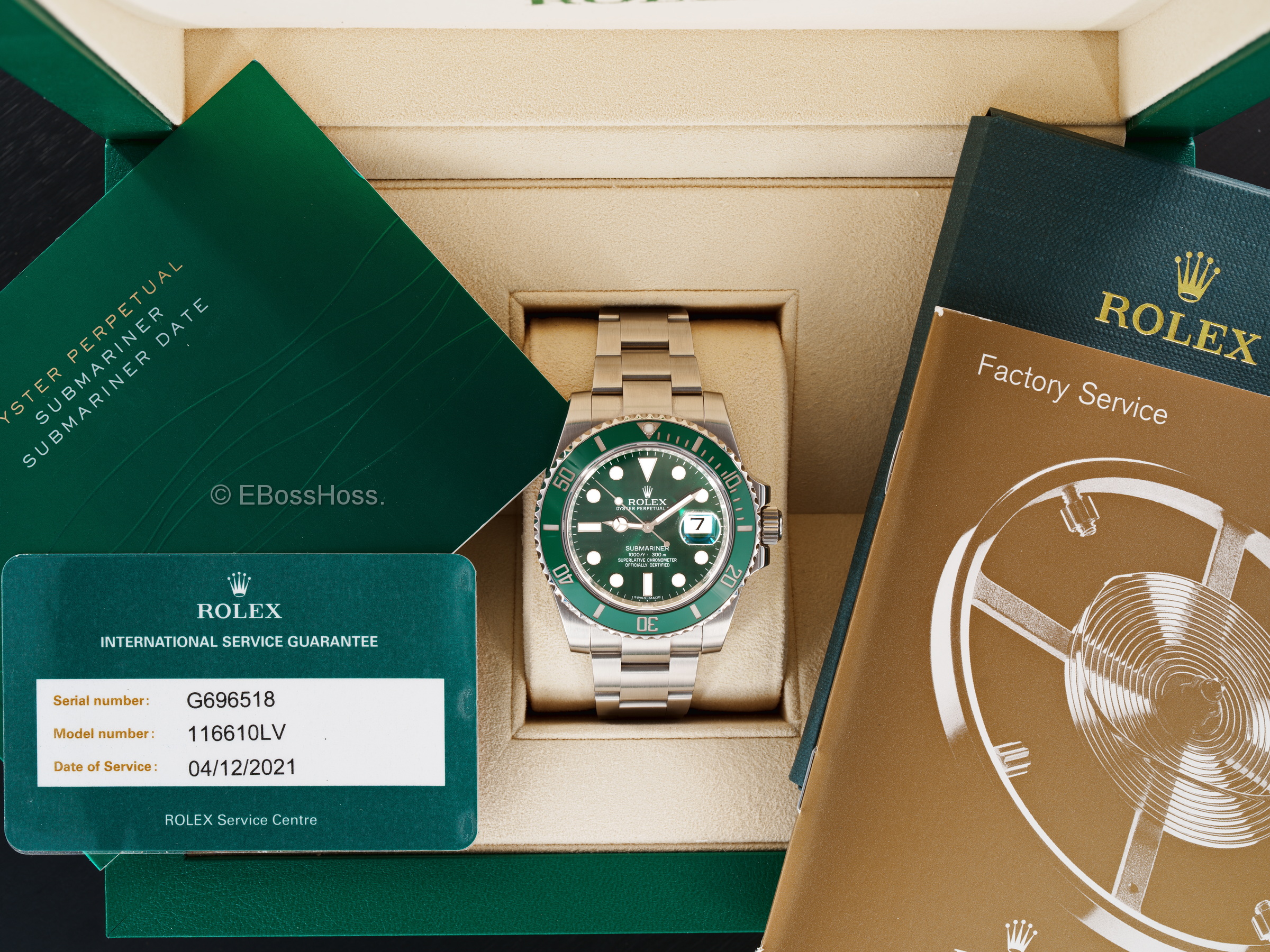 ROLEX Submariner ''Hulk" Green Ceramic Bezel Green Dial SS (116610LV)