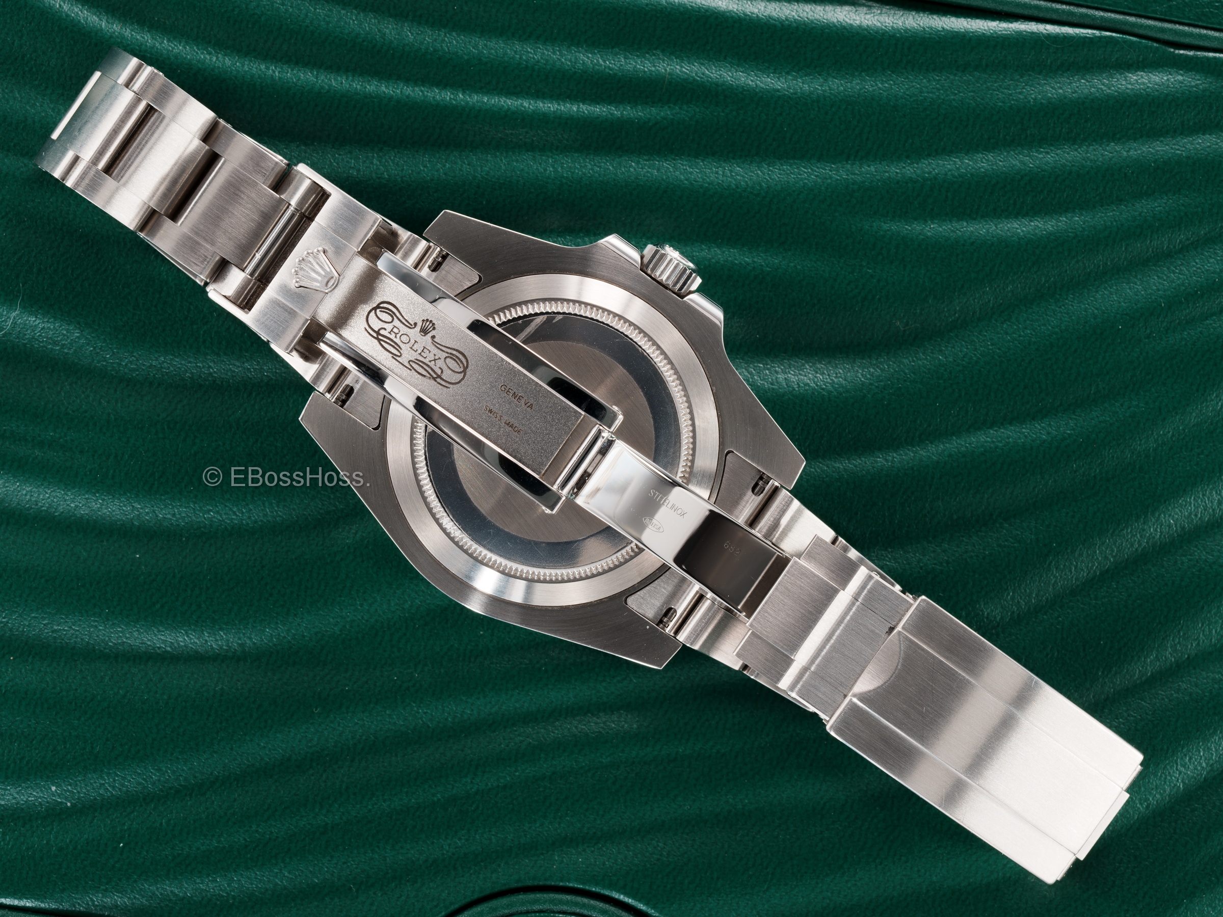 ROLEX Submariner ''Hulk" Green Ceramic Bezel Green Dial SS (116610LV)