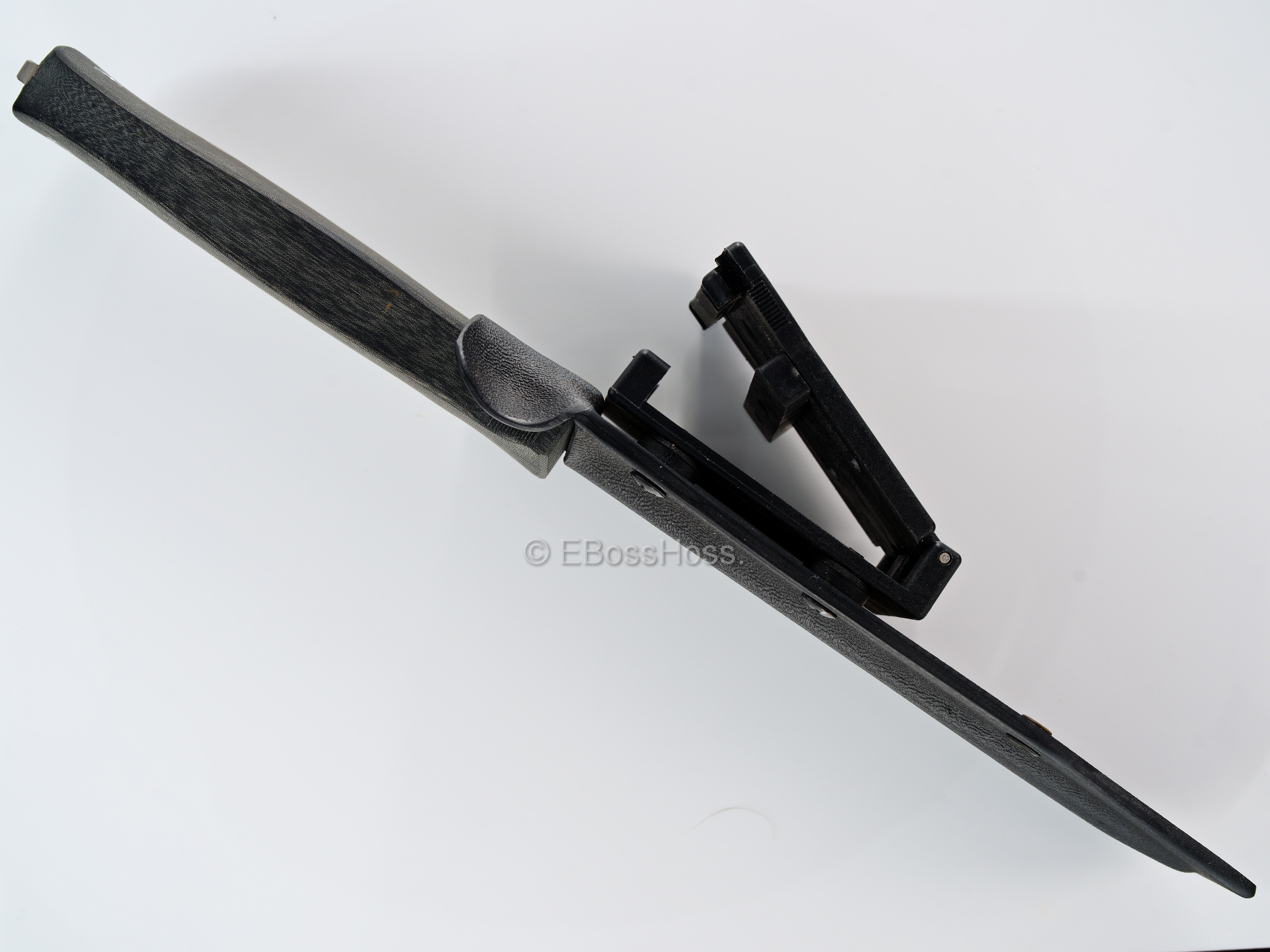 Bob Terzuola Custom Vanguard Entry Team Tool