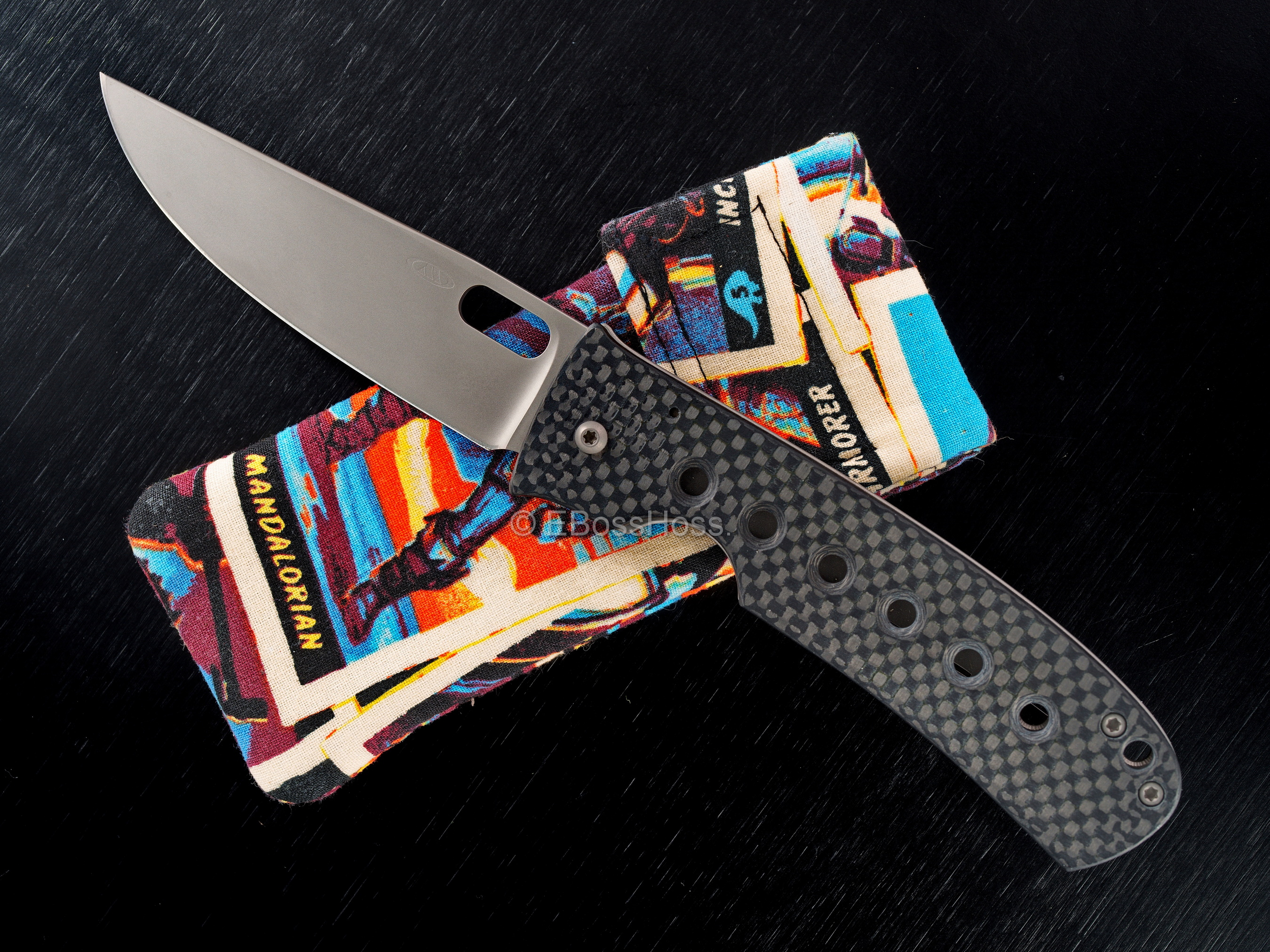 Tom Mayo Custom Carbon-Fiber Covert Framelock