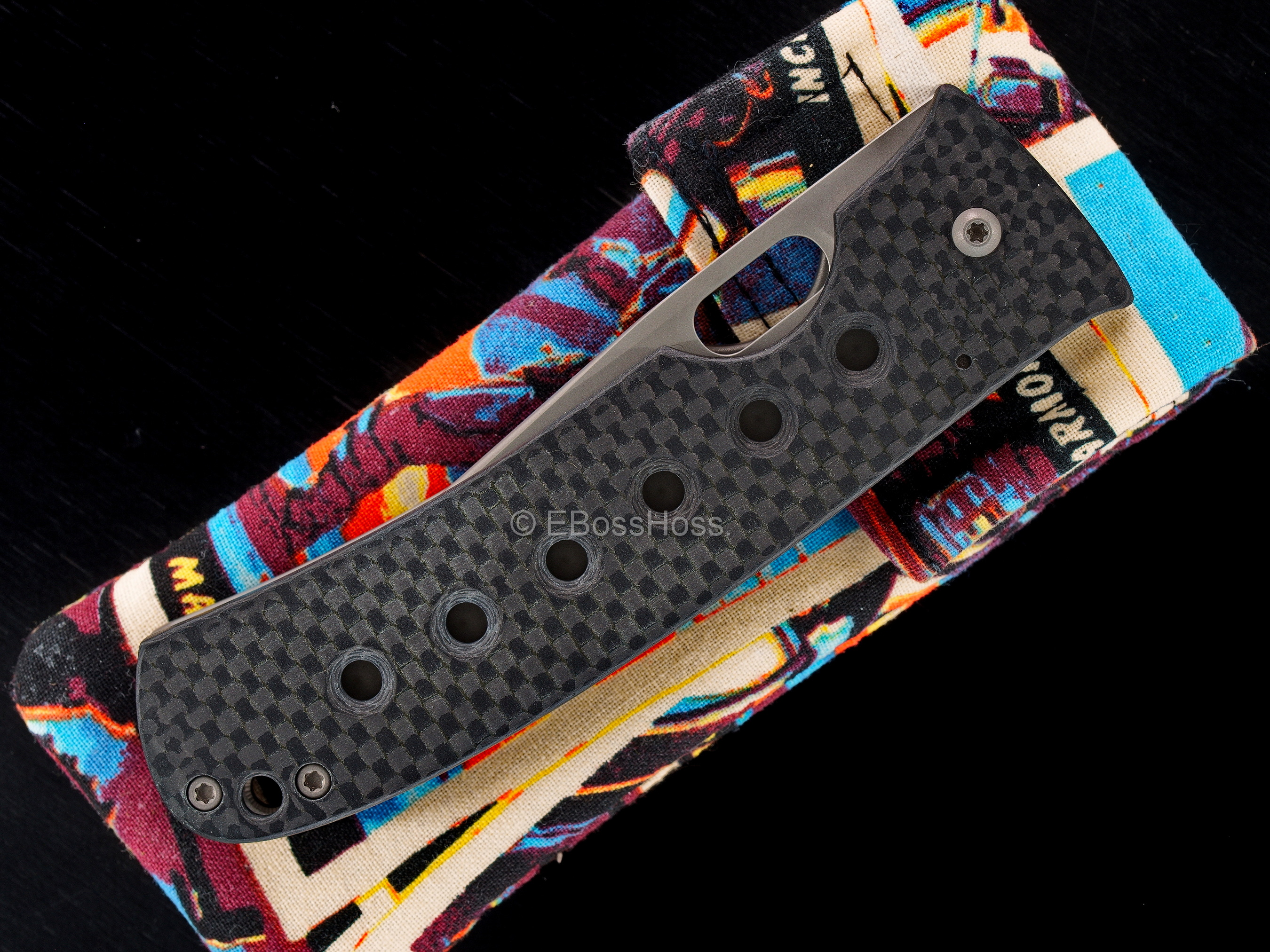 Tom Mayo Custom Carbon-Fiber Covert Framelock