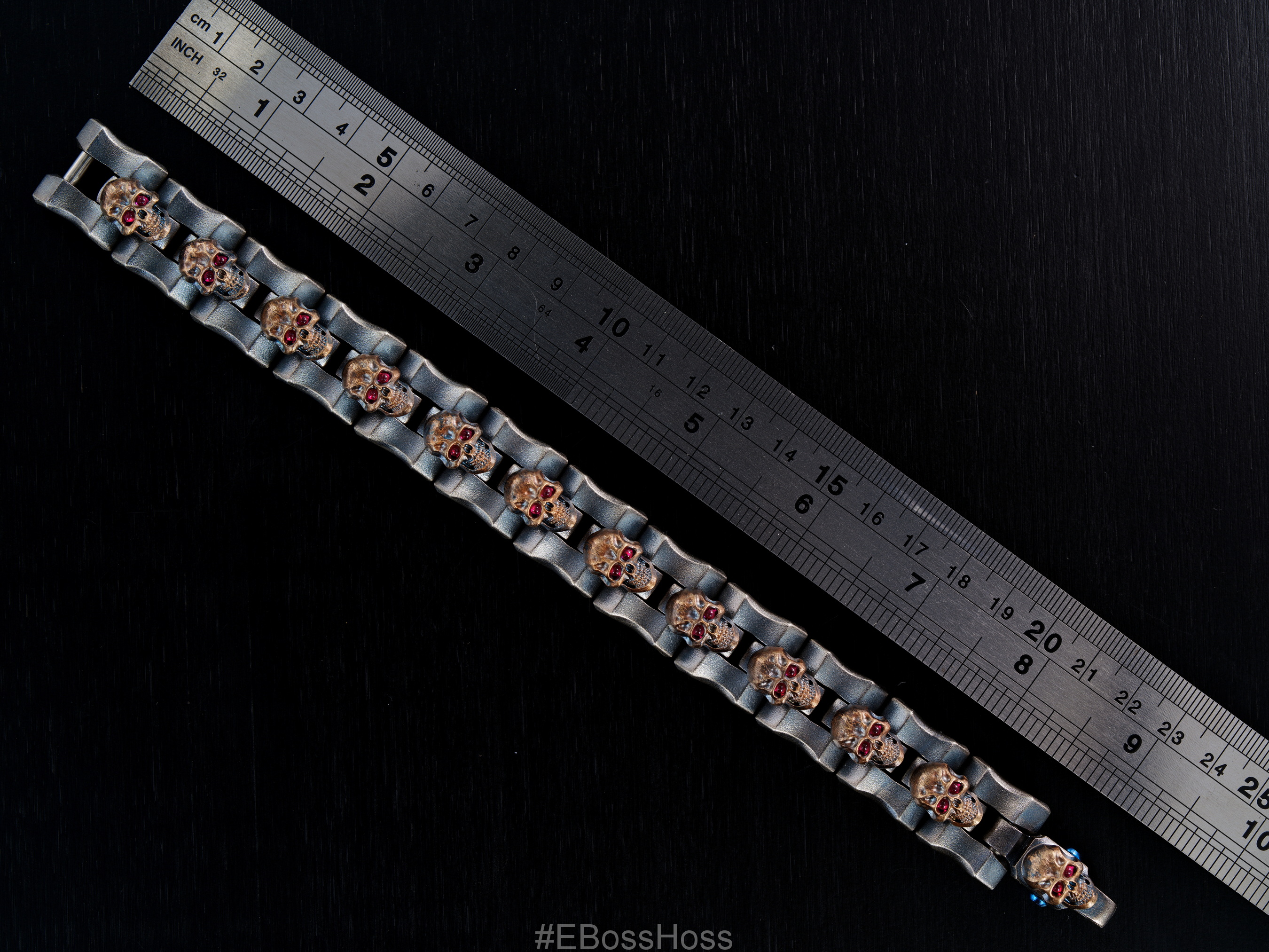 Derrick Obatake -ONE- Custom Sledge XXL Vigilant Darkness Sledge Bracelet