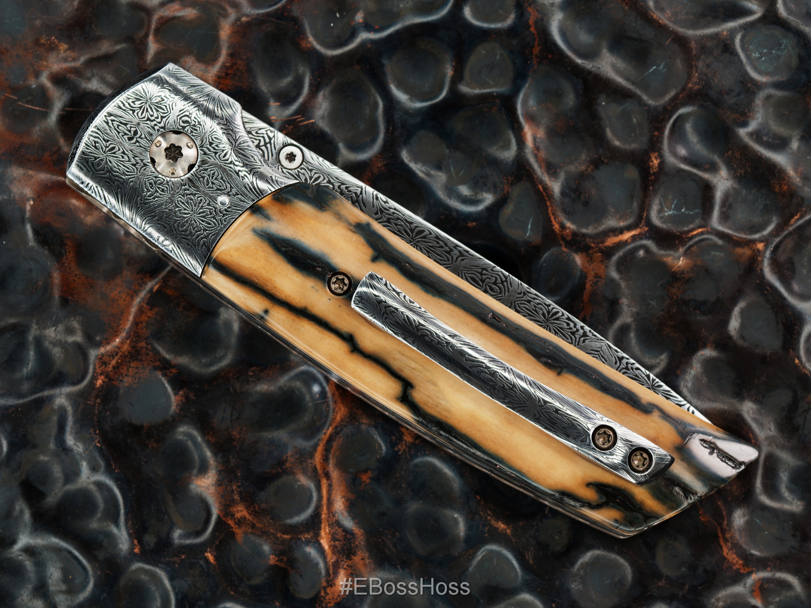 Cody Hofsommer Very Deluxe One-off Folder