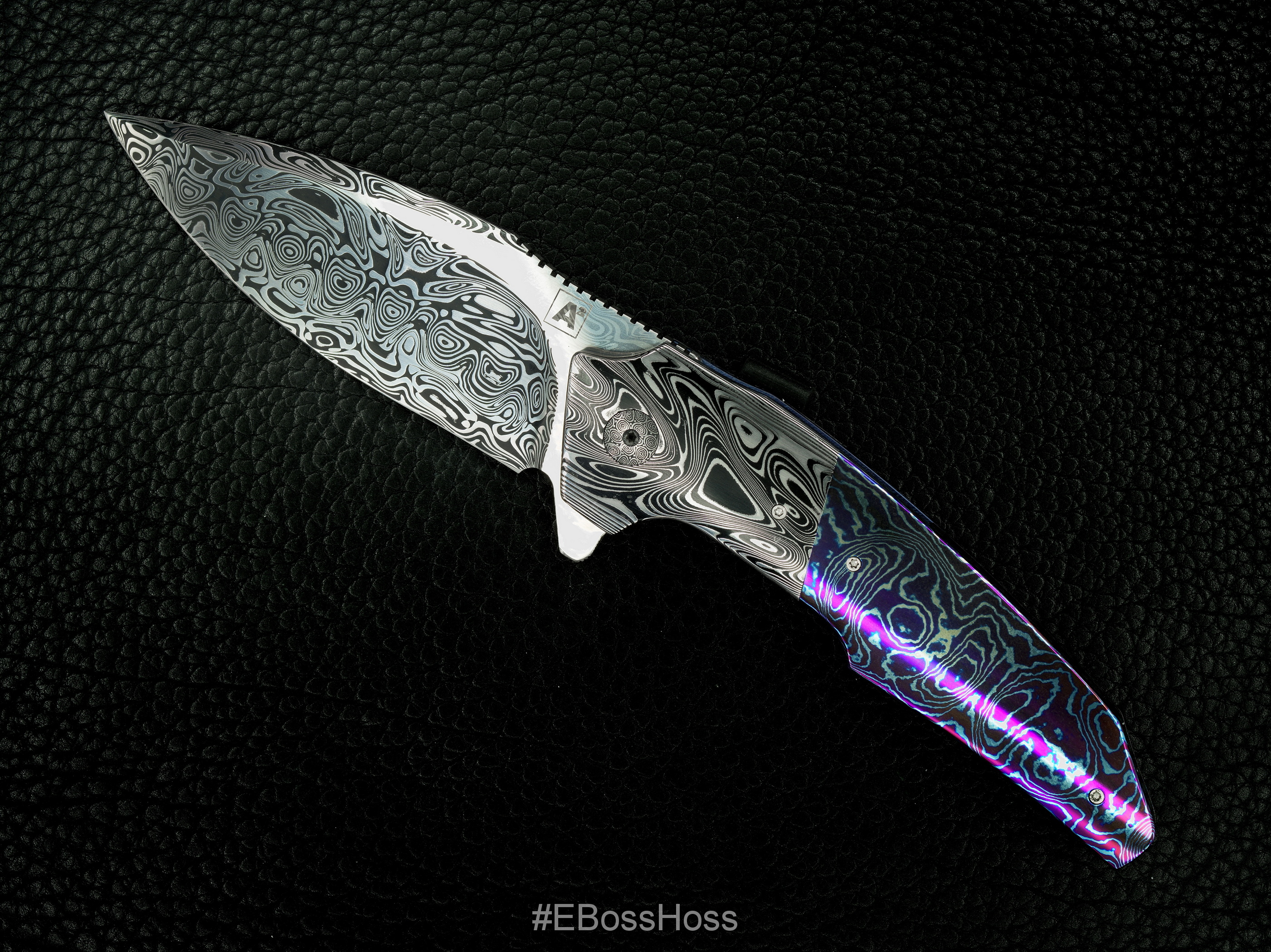 A2 Knives (Thorburn & van Heerden) Custom A6 Very Premium Flipper