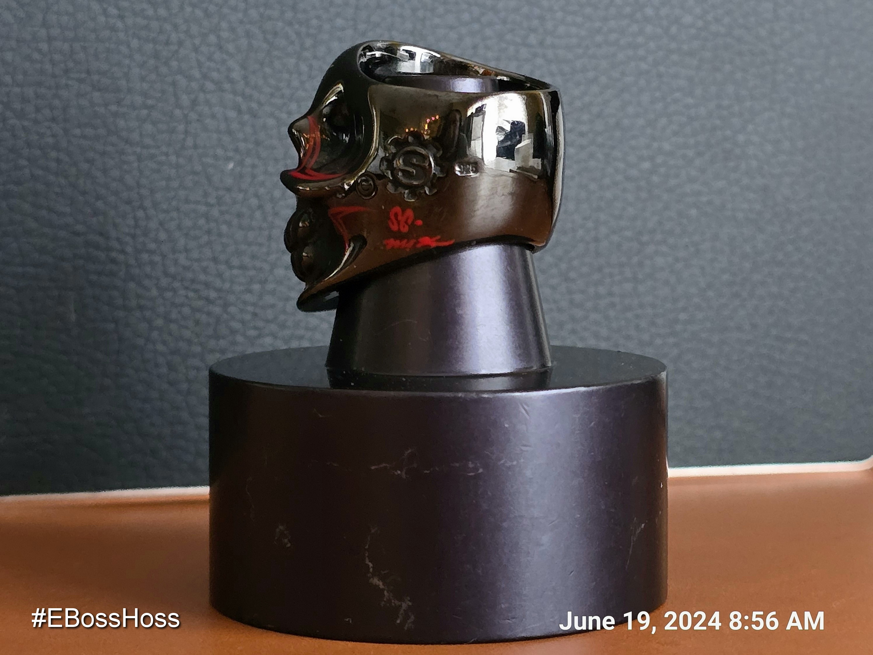 Ryk Maverick Starlingear - Mikoto Hand-painted Sterling Silver Ring & Stand