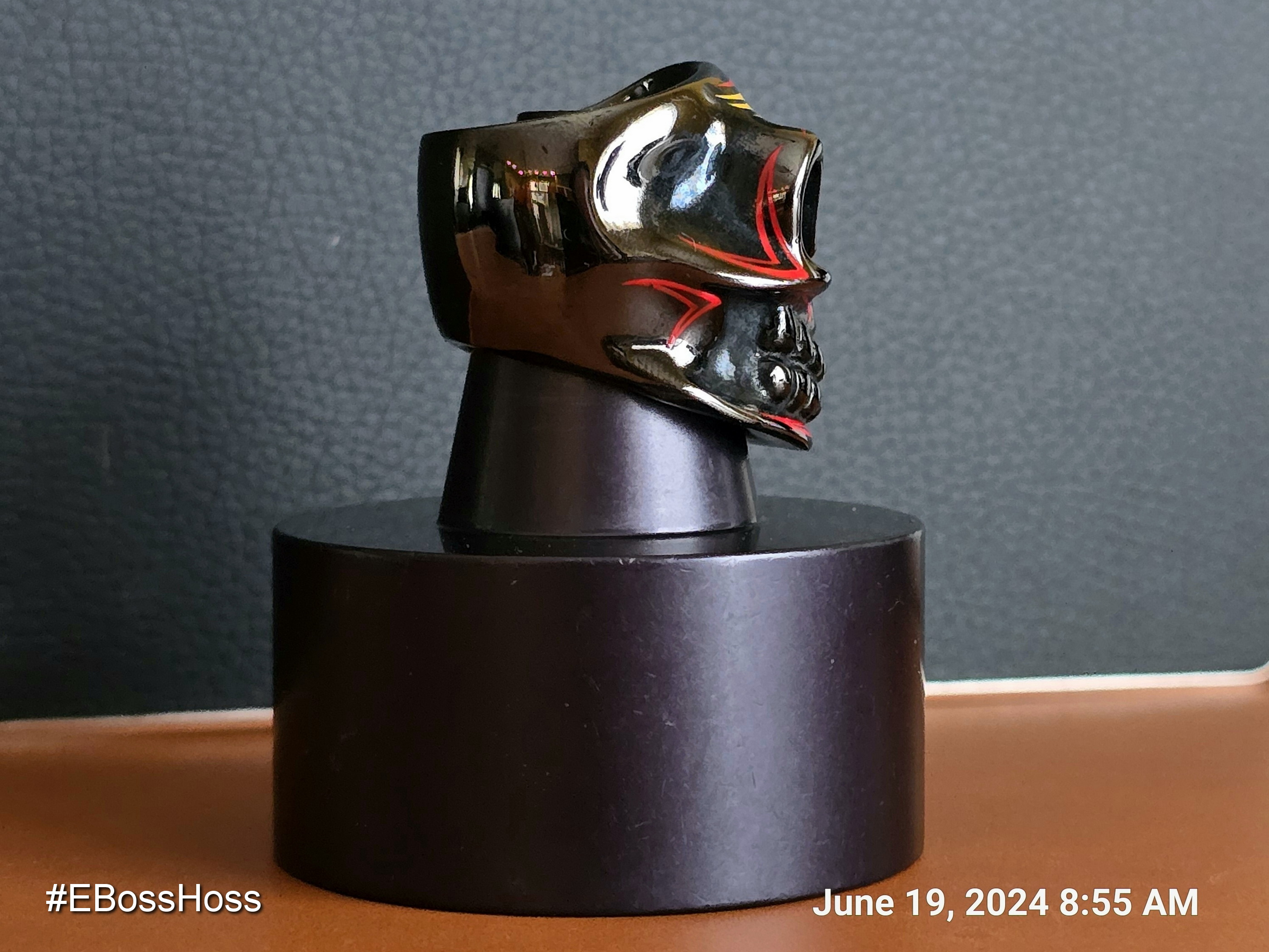 Ryk Maverick Starlingear - Mikoto Hand-painted Sterling Silver Ring & Stand