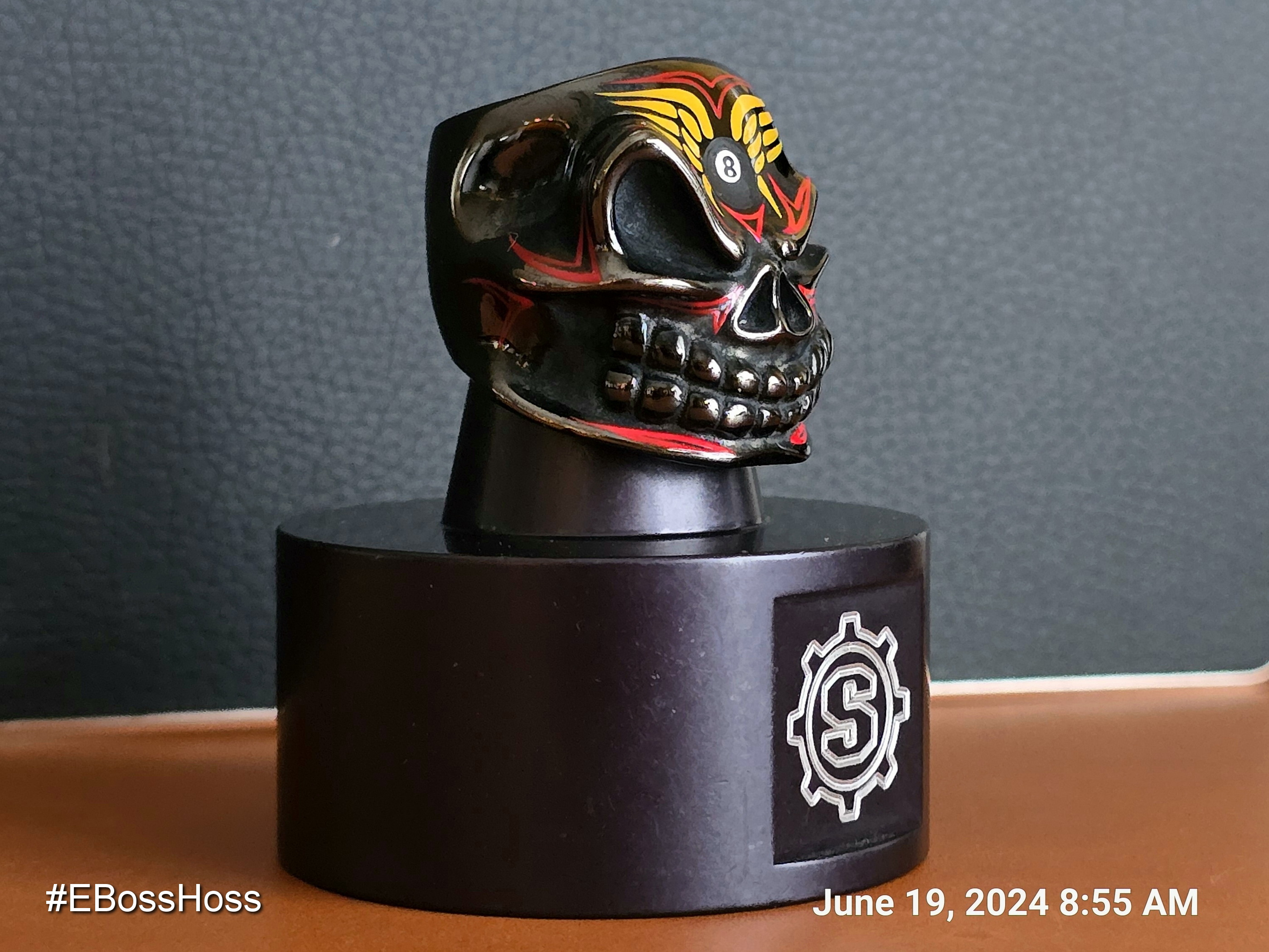 Ryk Maverick Starlingear - Mikoto Hand-painted Sterling Silver Ring & Stand