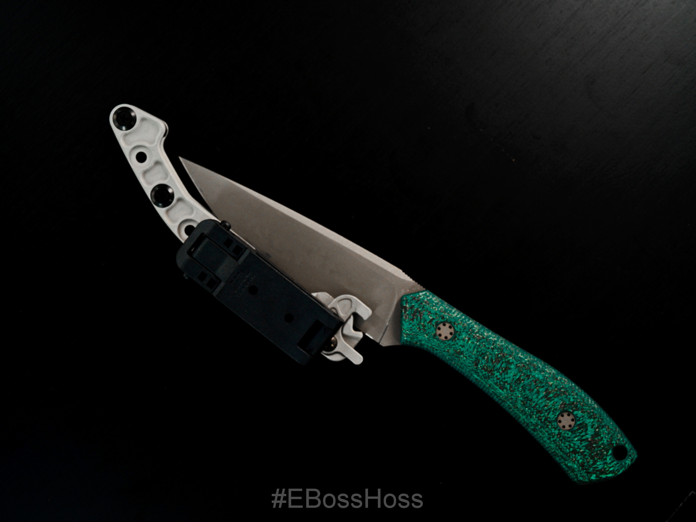 Todd Rexford Custom Massless Fixed Blade with Theta Sheath